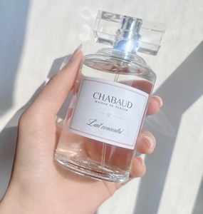 这旺仔奶香无敌了~~美食调~莎邦 纯牛奶 牛奶曲奇 香水小样