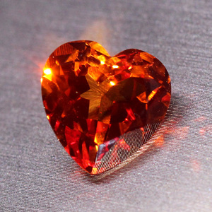 芬达石裸石爱心形橙色橘色宝石戒面吊坠项链未镶嵌彩宝首饰鲜艳色