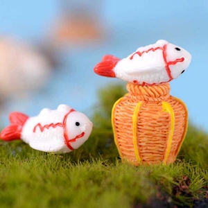 创意微景观合成树脂造景小动物仿真迷你小鱼摆件卡通鱼篓挂件饰品