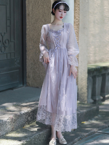 法式别致连衣裙紫色高级感温柔风裙子复古小众春秋季刺绣蕾丝长裙