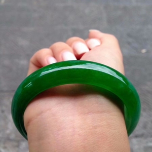 6正圆辣阳绿缅甸翡翠满绿手镯玉镯天然a货(已结缘)