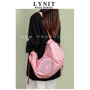 LYNIT 大容量甜甜圈饺子包2024新款刺绣斜跨包包女运动单肩托特包