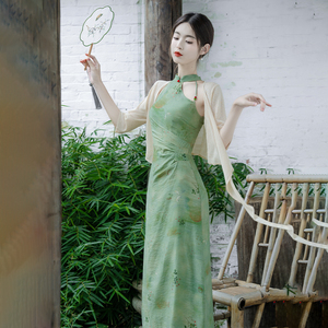 新中式绿色无袖改良旗袍复古民国风年轻款女装连衣裙2024新款夏季