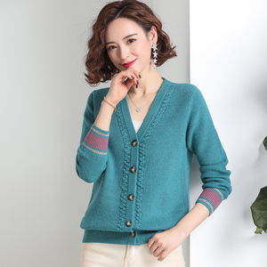 中老年加厚宽松针织衫女式圆领对襟纯色针织开衫家居毛衣保暖外套