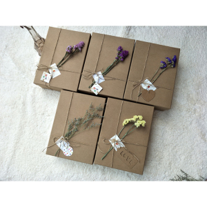 牛皮纸干花礼品盒加厚硬纸盒 情人节生日送礼 情人草复古礼物盒子