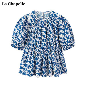拉夏贝尔/La Chapelle夏季新款蓝色小猫印花泡泡袖圆领衬衫上衣女
