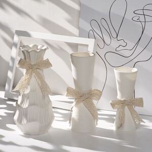 白色文艺满天星干花花瓶陶瓷水养插花北欧客厅现代摆件家居装饰品