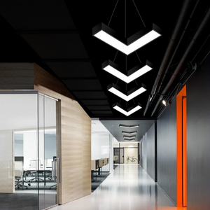 led造型灯v形箭头灯办公室健身房网咖店铺商场走廊过道工业风吊灯
