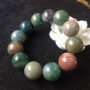 台湾七彩玉手串