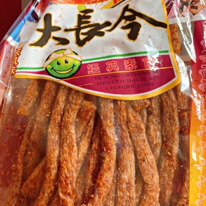 宇仔大长今辣条210g/20g大长筋麻辣儿时8090怀旧素食面筋休闲零食
