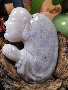 已结缘【京玉堂】收藏级稀有白冰烟花永生花双花型珊瑚玉悟道佛在