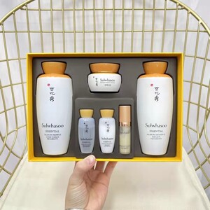 雪花秀滋阴两件套盒,美白补水保湿提亮