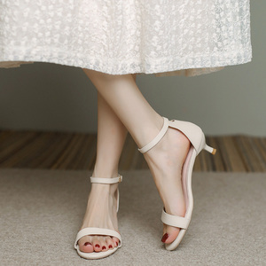 一字带高跟鞋细跟凉鞋女2024年新款夏季白色法式3cm低跟5cm高级感