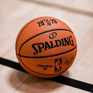 斯伯丁nba专用篮球