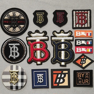 586人付款淘宝2020新品经典款黑白色burberry 巴宝莉logo徽标卫衣热