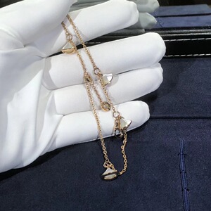 宝格丽扇贝手链