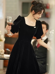 黑色晚礼服2024新款丝绒轻奢时尚声乐年会主持人宴会演出艺考裙女