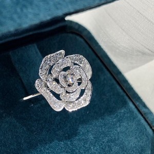 玫瑰花朵18k金镶嵌天然钻石55分满钻戒指女戒手饰高级伯爵附证书