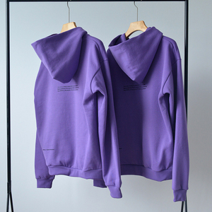 小蜜蜂联名卫衣