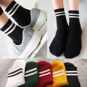原宿袜子女潮中筒袜韩版运动长筒条纹两条杠ins韩国二杠双两道杠