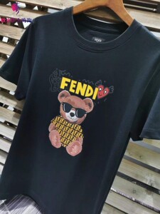 fendi 芬迪 22春夏新款字母logo印花小熊图案男短袖女休闲爱心t恤