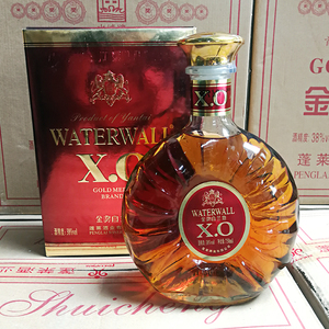 国产金装山东烟台水城洋酒xo金奖白兰地酒750lm包邮