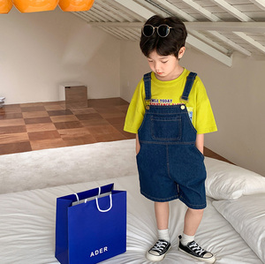 儿童背带裤2022夏季男童宽松牛仔裤宝宝五分短裤童装韩版潮吊带裤
