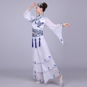特价青花瓷舞蹈服装演出服现代中国风合唱帝都同款中大童表演服女
