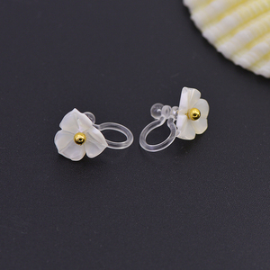 韩版时尚甜美贝壳花形耳夹   无耳洞隐形透明树脂u形花朵耳夹饰品