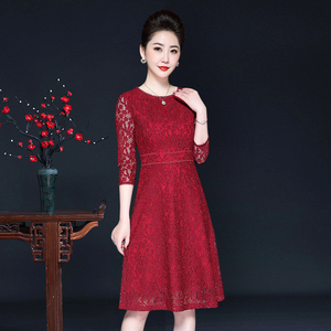 喜婆婆婚宴装年轻妈妈装连衣裙2021新款五一丈母娘婚礼服高贵洋气