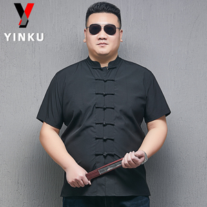 中山领短袖胖子