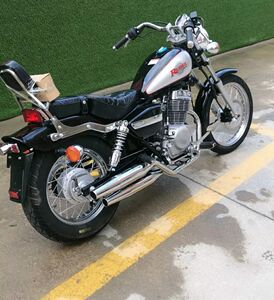 进口摩托车本田封闭公子ca250cc机车跑车复古哈雷金太子双缸honda