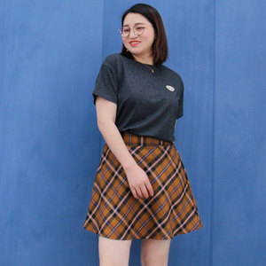 微胖女学生套装连衣裙