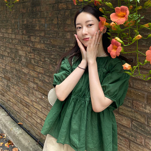 棉麻上衣女夏季韩版宽松娃娃衫高腰甜美设计感褶皱亚麻泡泡袖衬衫