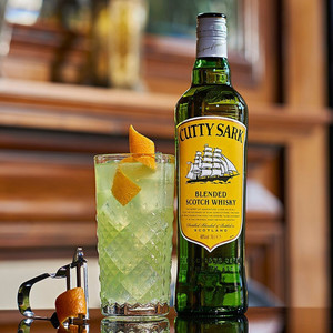 顺风调和苏格兰威士忌英国进口洋酒cuttysark绿皮书同款700ml瓶装