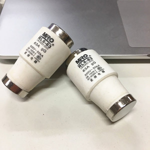 mro茗熔螺旋式熔断器rl6-63 ro22 63a 500v-50ka陶瓷保险丝管熔芯