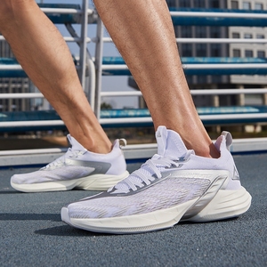 匹克轻弹002pro跑步鞋男女超轻跑鞋夏季减震态极氢弹二代2运动鞋