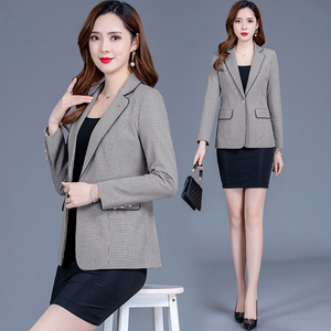 欣伊卡璐6836春新2022新款长袖修身一粒扣西装外套修身小格子女装