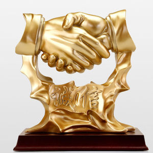 耘芊浅轻奢高端纯铜握手合作共赢握手摆件落地工艺品商务办公室酒