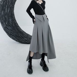 chicsky 原创设计感翻边灰色百褶裙2023新款女春秋小众工装半身裙