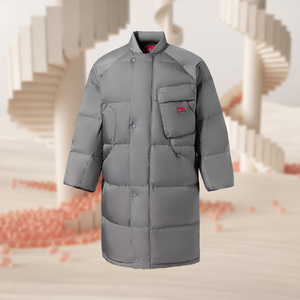 李宁走秀款羽绒服