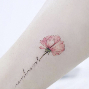 女生纹身贴英文字母