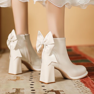 高跟短靴女2022新款秋冬加绒白色法式单靴粗跟踝靴瘦瘦短筒靴子女