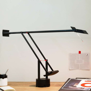 意大利经典可调节台灯设计师创意现代长臂调节样板间办公书桌台灯
