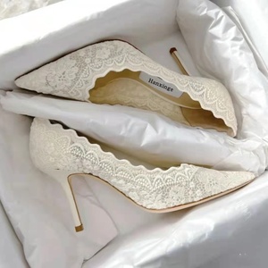 白色蕾丝婚鞋女主婚纱2022年新款镂空仙女网纱刺绣尖头细跟高跟鞋