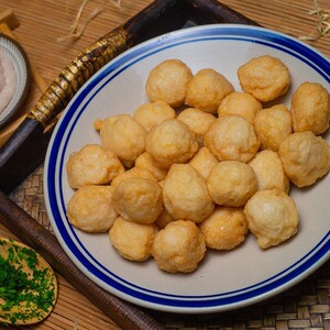 纯手工制作溱潼鱼圆溱湖八鲜鱼丸鱼团子煲汤新鲜火锅食材500g包邮