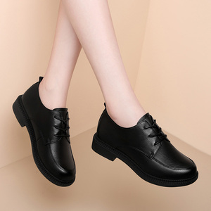 平底真皮皮鞋女职业女鞋圆头软皮舒适软底2021新款春季上班工作鞋