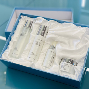 花皙蔻白松露套盒