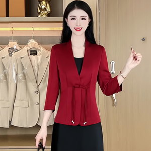 新中式小西装女士国风外套2024春夏新款高级感盘扣七分袖西服外衣