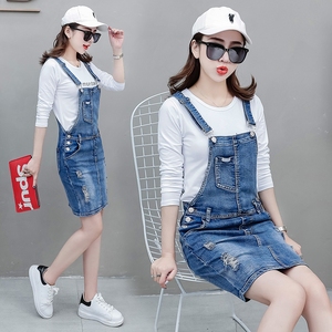 背带牛仔半身裙女装秋冬装2019新款冬天高腰遮胯显瘦爱依服旗舰店